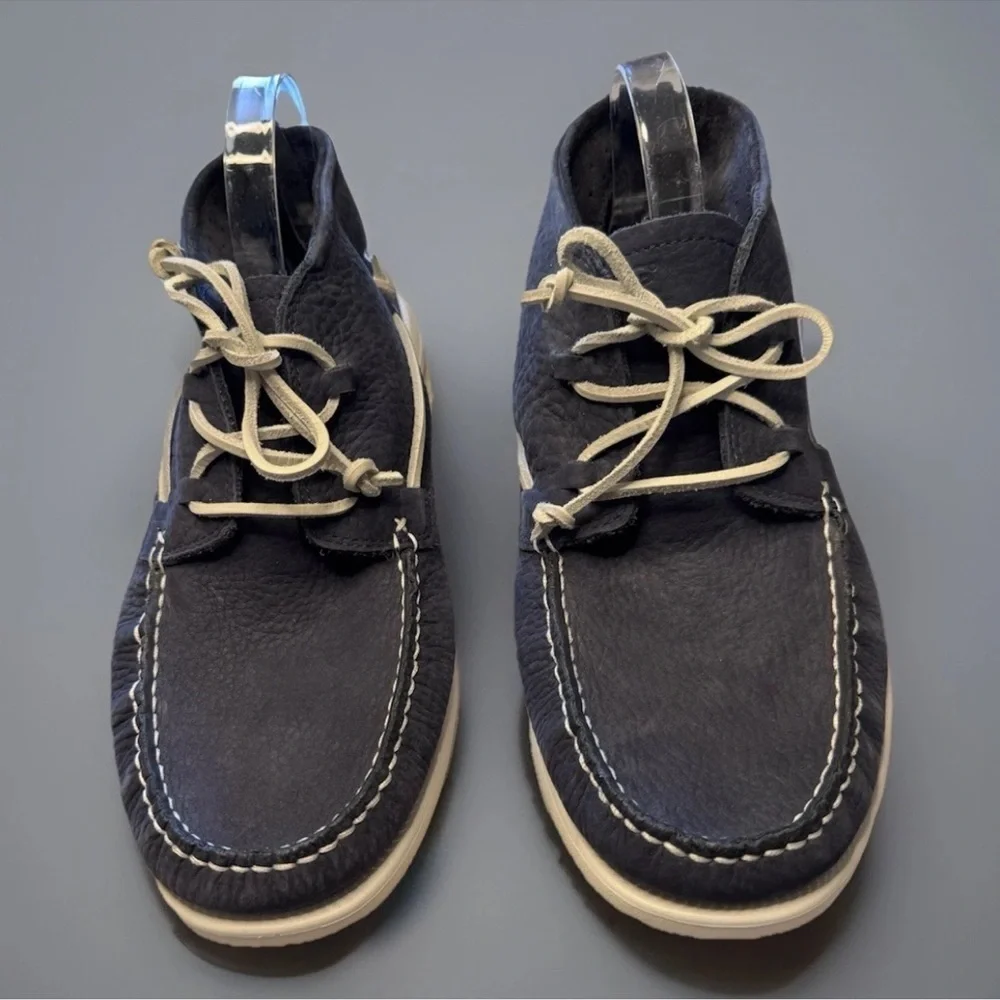 UGG LEATHER BOAT SHOES SZ 12 MENS BEACH MOC CHUKKA MOCCASIN LOAFERS NAUTICAL EUC